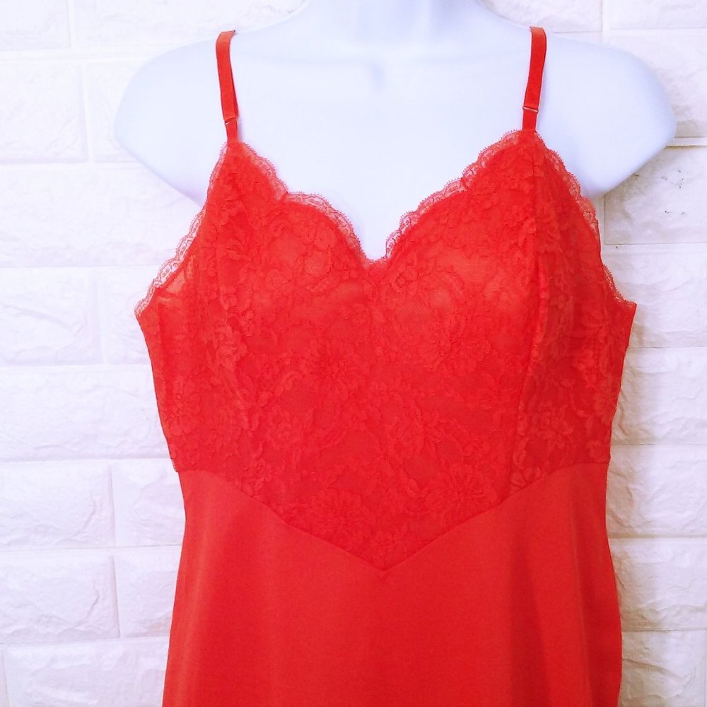 Vintage 50s Vanity Fair Lace Bodice Full Slip Dress -36 Lingerie Tricot Nylon